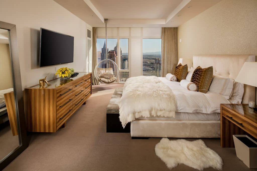 Waldorf Astoria Residential Suite (former Mandarin Oriental)